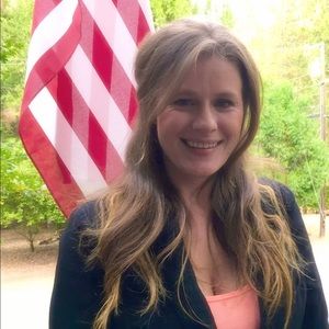 Meet your Posher, Jodee